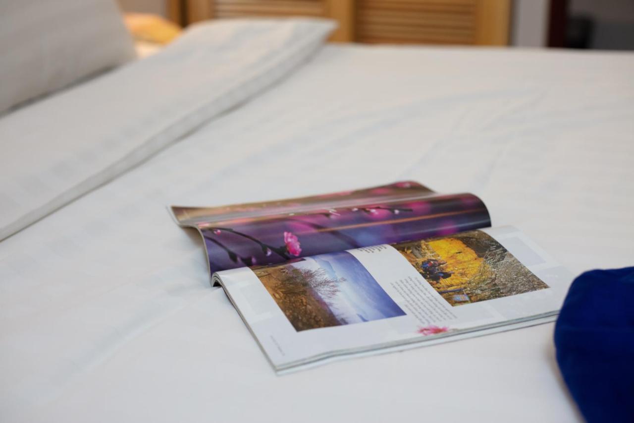 Blau Hotel Ханой Екстериор снимка
