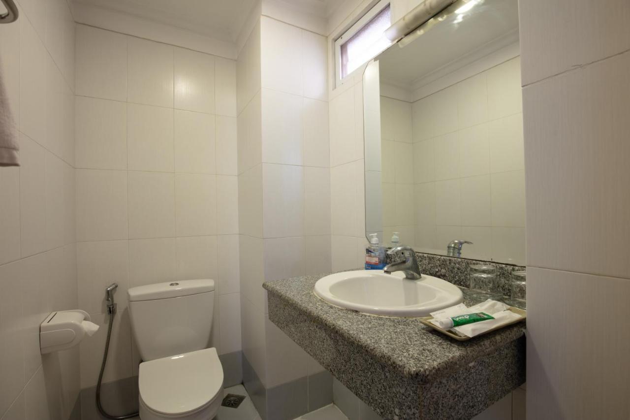Blau Hotel Ханой Екстериор снимка